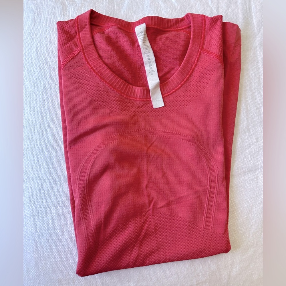 Lululemon Swiftly Tech Shirt as 4